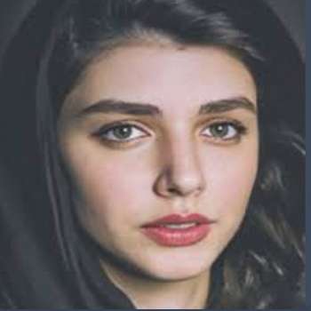 آیناز آذرهوش